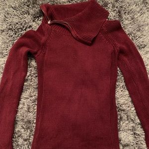 Guess Zipper Neck sweater